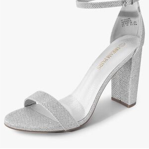 Dreampairs Silver glitter Block Heel Sandals EUC